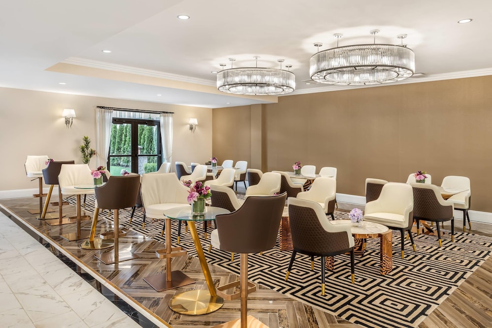 The Ashi, an Ascend Collection Hotel