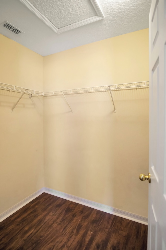 Enchanted 5BR Townhome Disney Fun Awaits