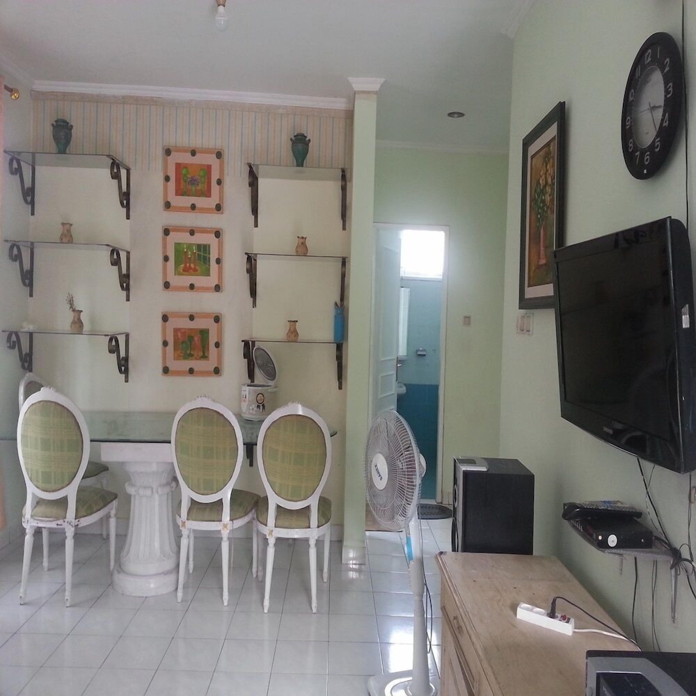 Villa Kota Bunga Tulip