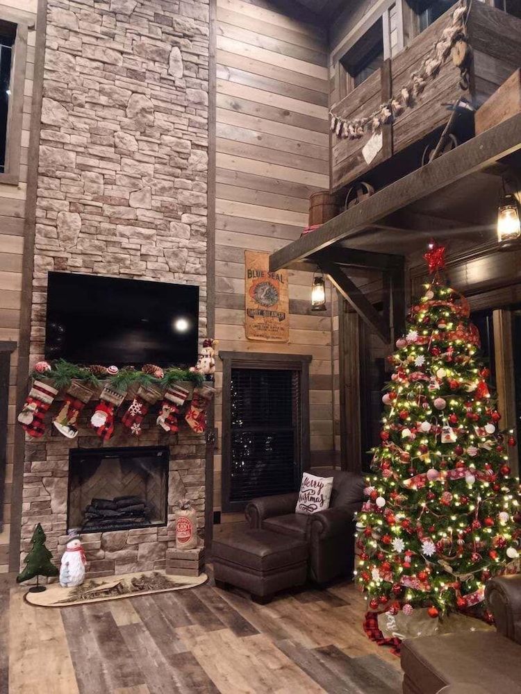 Coal Camp Lodge
