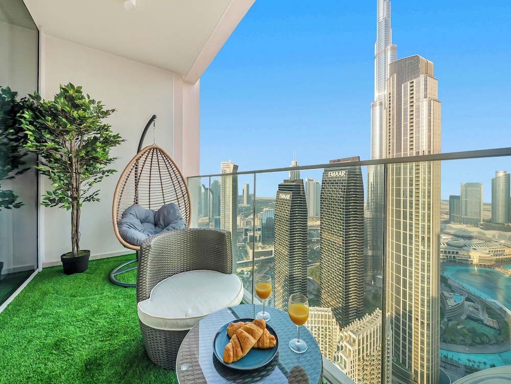 Panoramic Views from Forte by Propigo