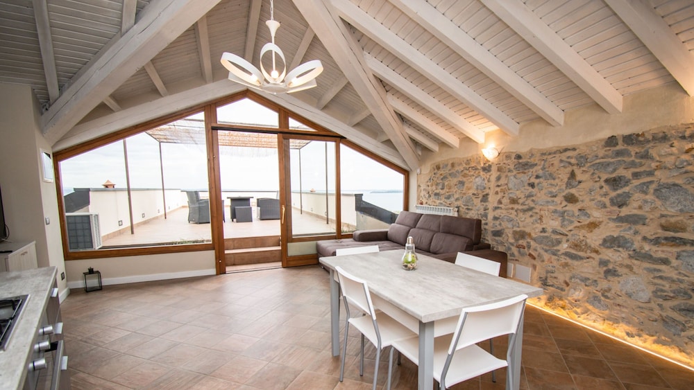 Luxus Gardoncino - La Terrazza sul Lago