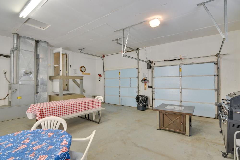 Spacious Buena Vista Home w/ Fire Pit Near Skiing! view 4