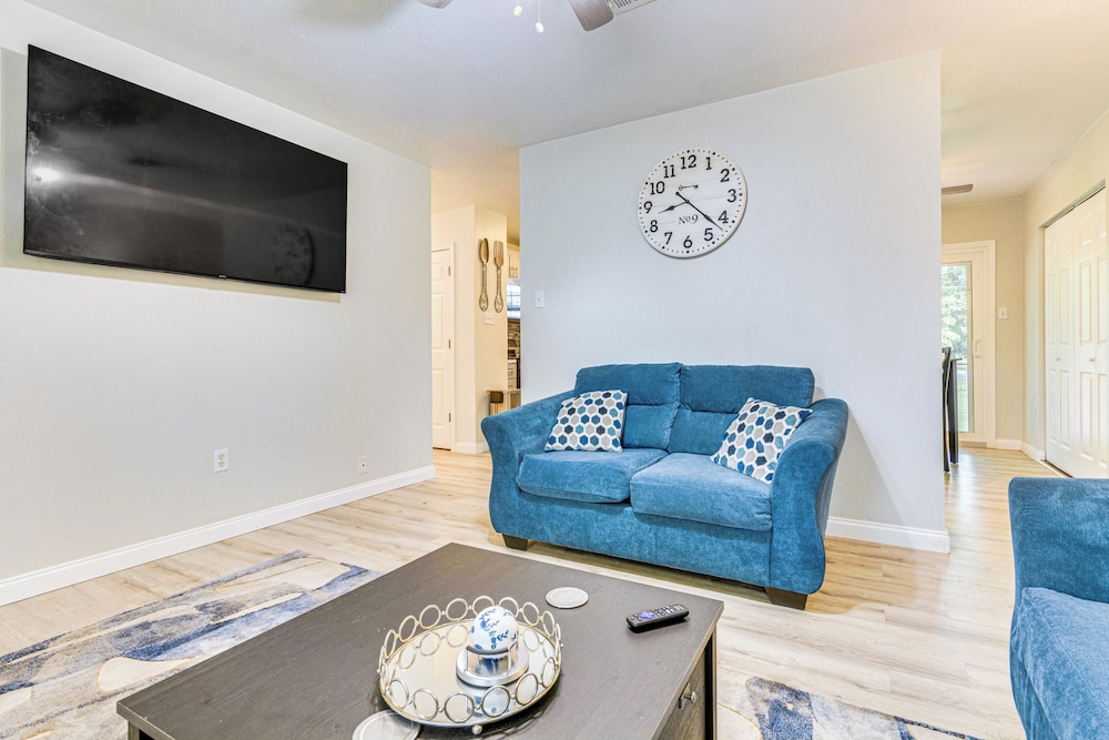 Fish, Hike & Relax: North Little Rock Gem w/ Yard