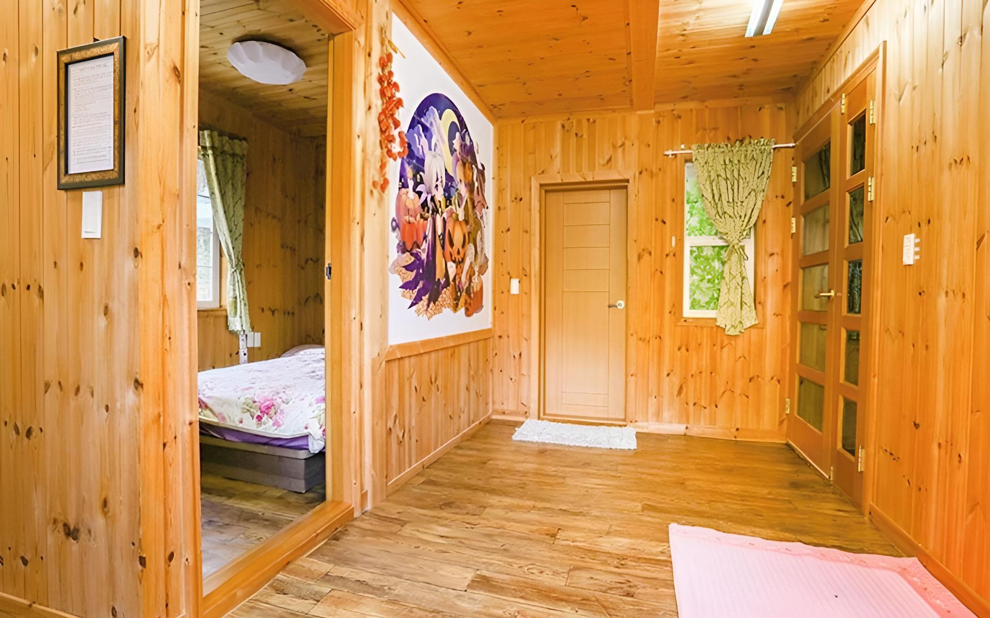 Jangsu Goasanbang Pension view 2