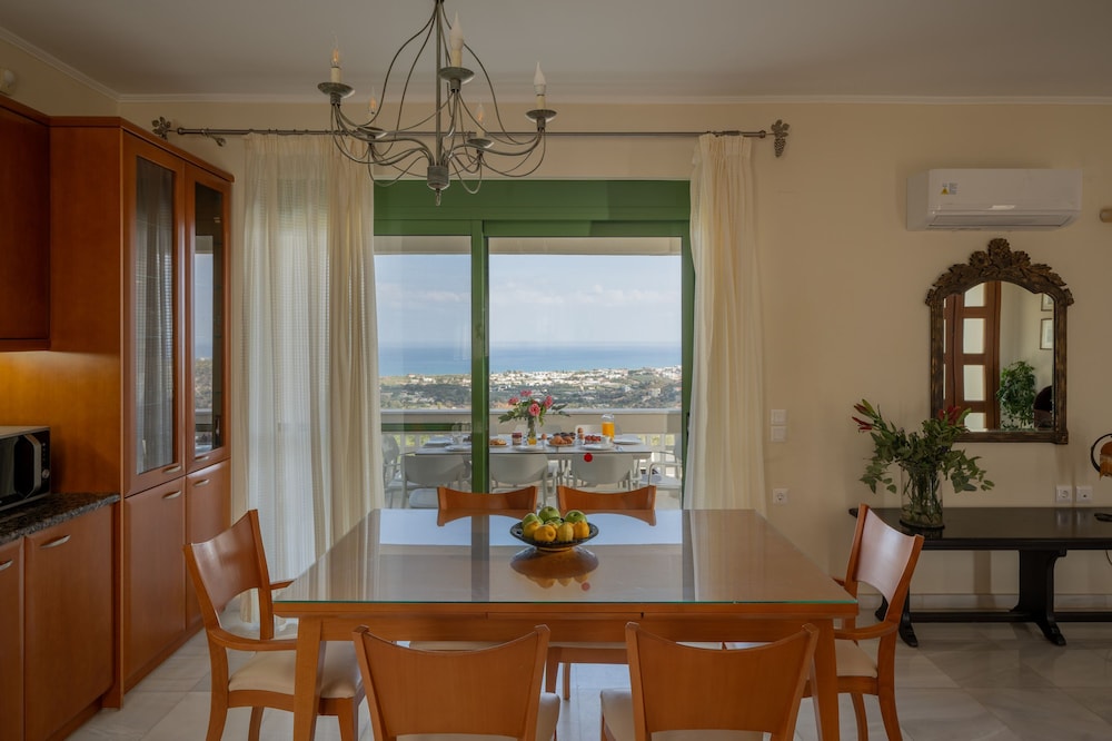 Villa Panorama - With 60m Private Pool