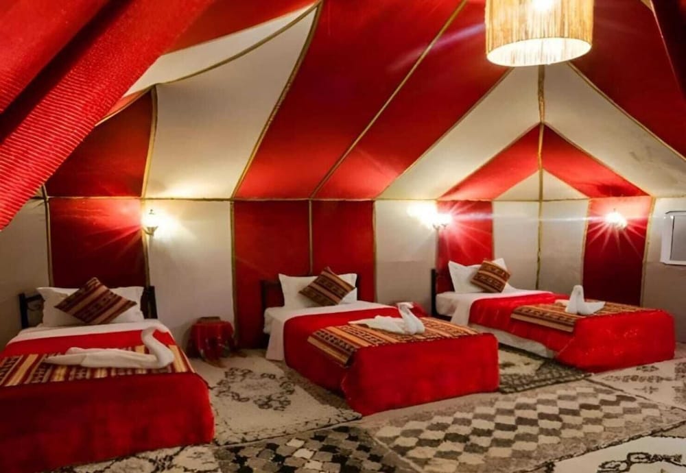 Desert Lodge luxury camp