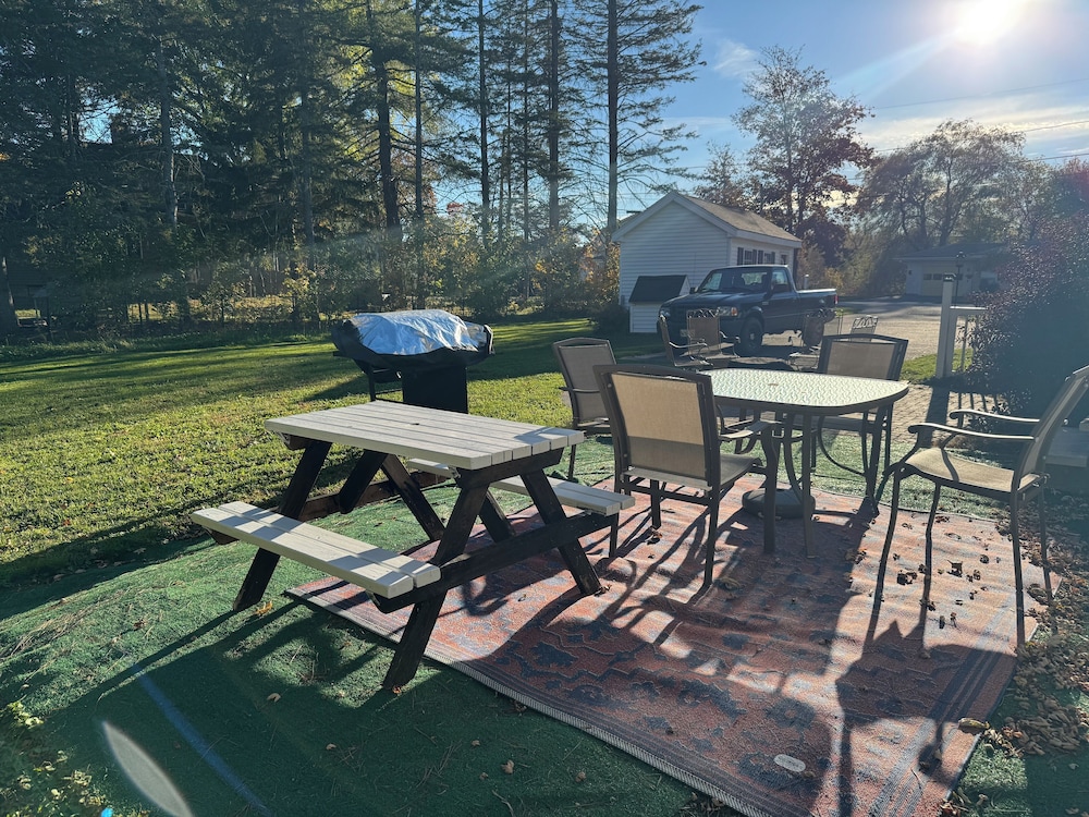 Pine Tree Trail Lodge