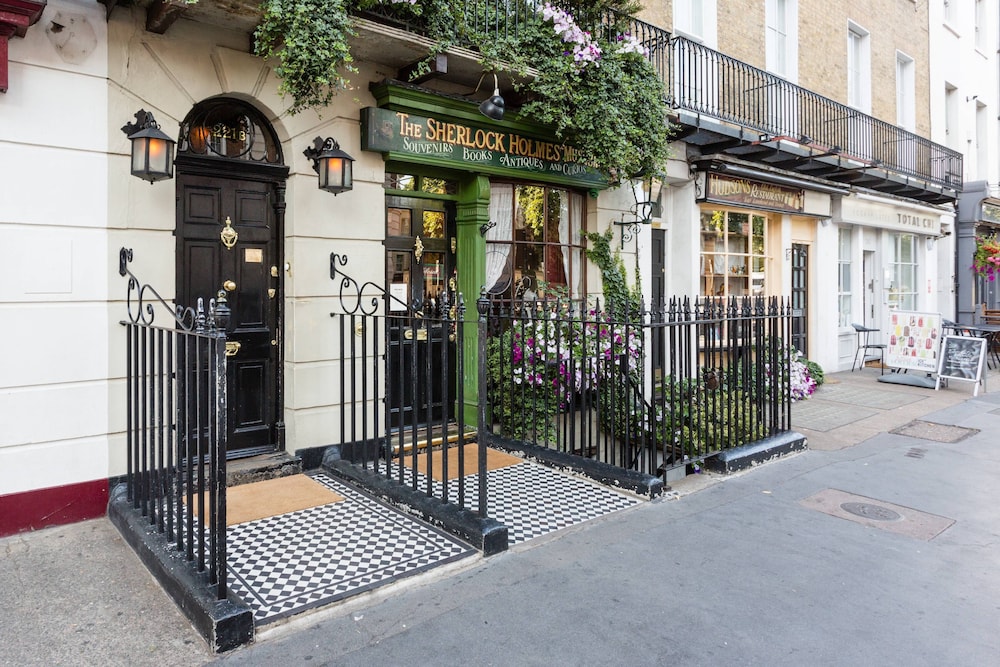 Linhope Street by Onefinestay