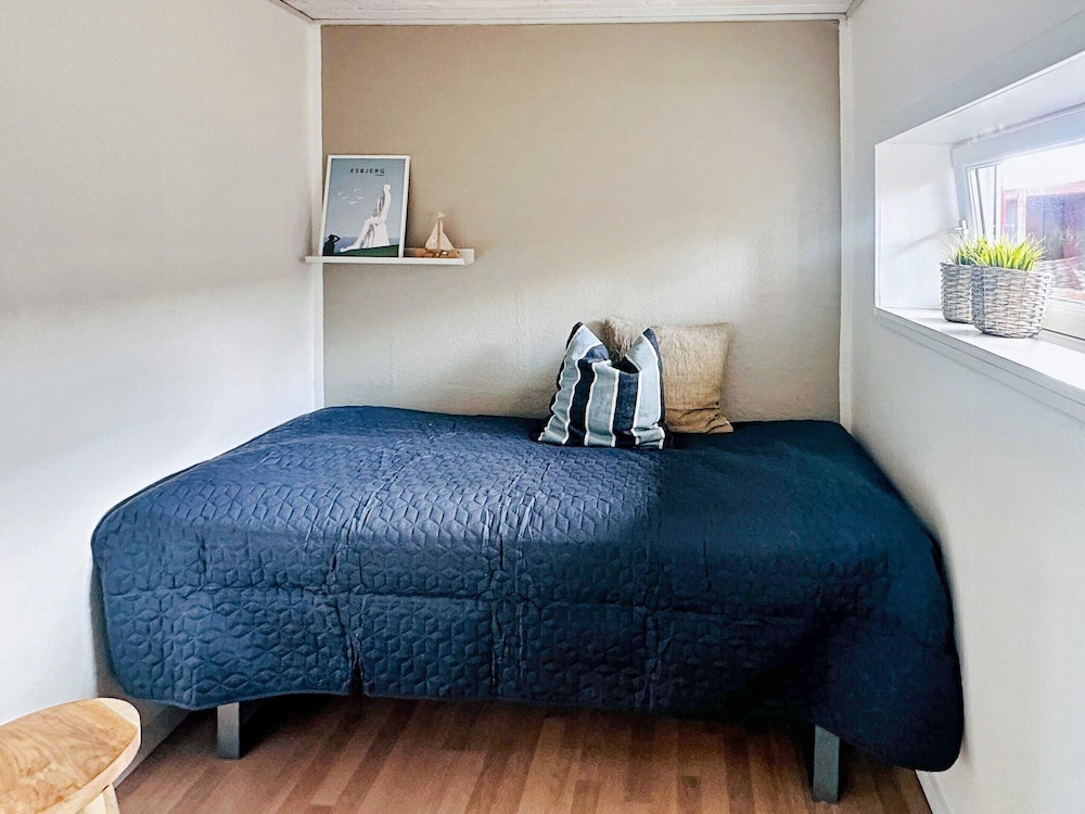 6 Person Holiday Home in Esbjerg V