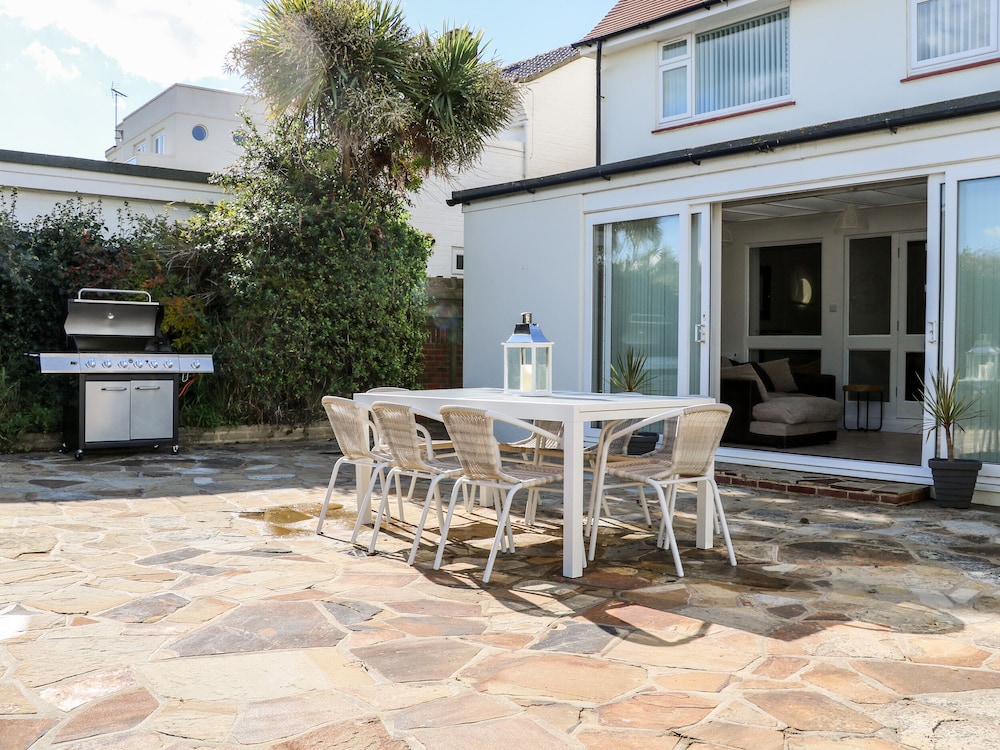 5 Sea Way