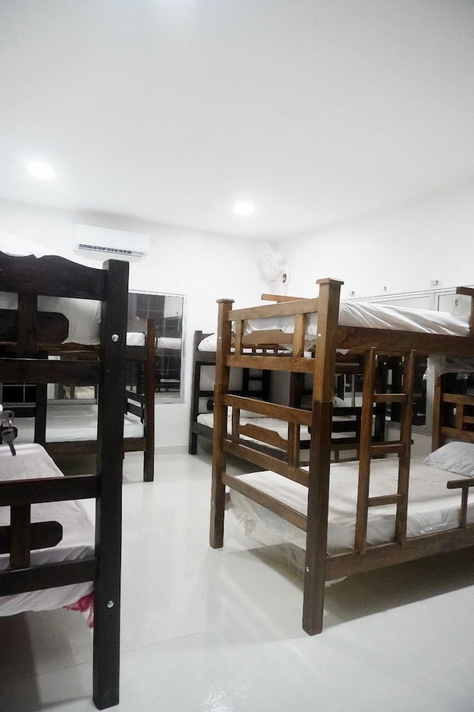 Mirador Beach Hostel