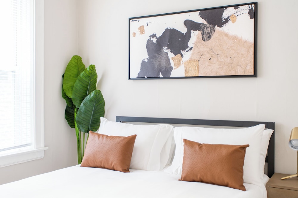 Nice 1BR Spot - Eastwood rep - Image 4