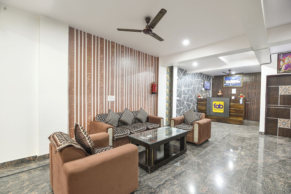 Fabhotel Dd Green Residency