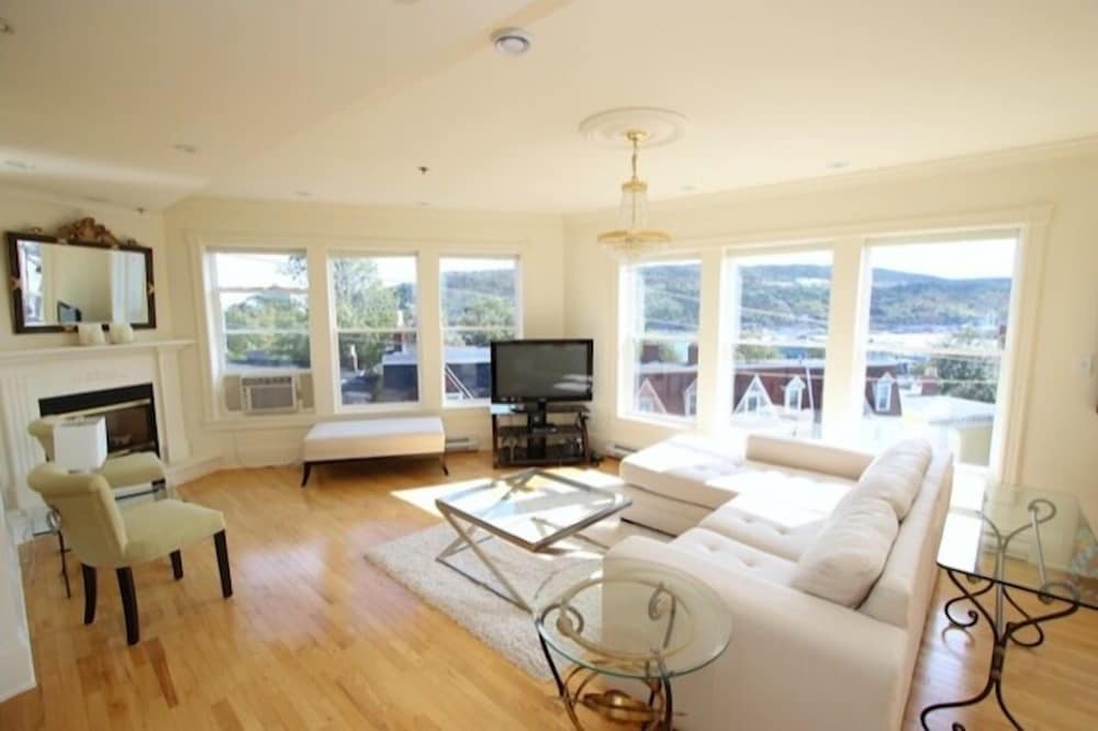 HarbourGate Condos & Studios, photo 59