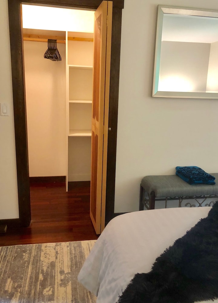 Davis Brook Retreat