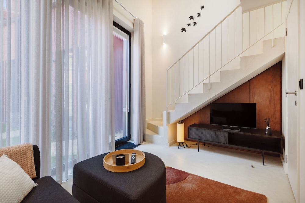 Urban Loft at Terracotta Collection