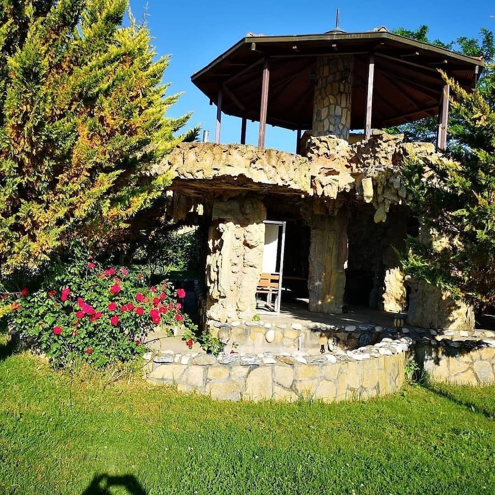 Photo 18