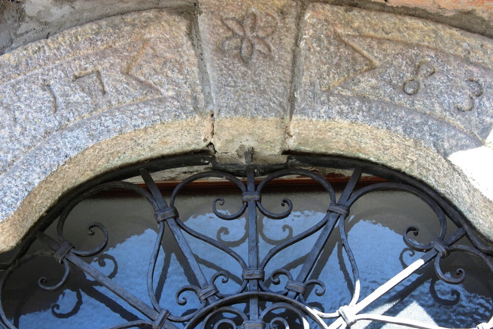 Comoholidays - Ul Palazz 18th Century Apartment