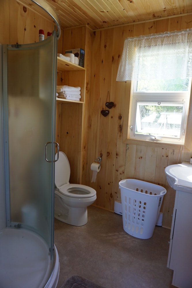 Meadowview Cottages