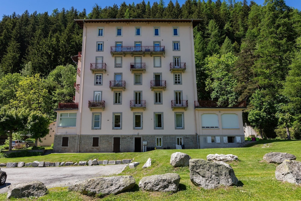 R Sidence Bel Alp 16