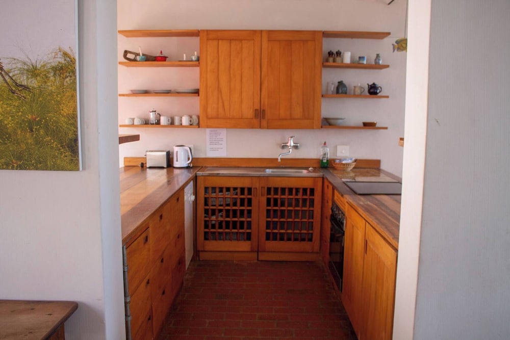 Paradys Oceanfront Submarine-style Holiday Home in Langebaan