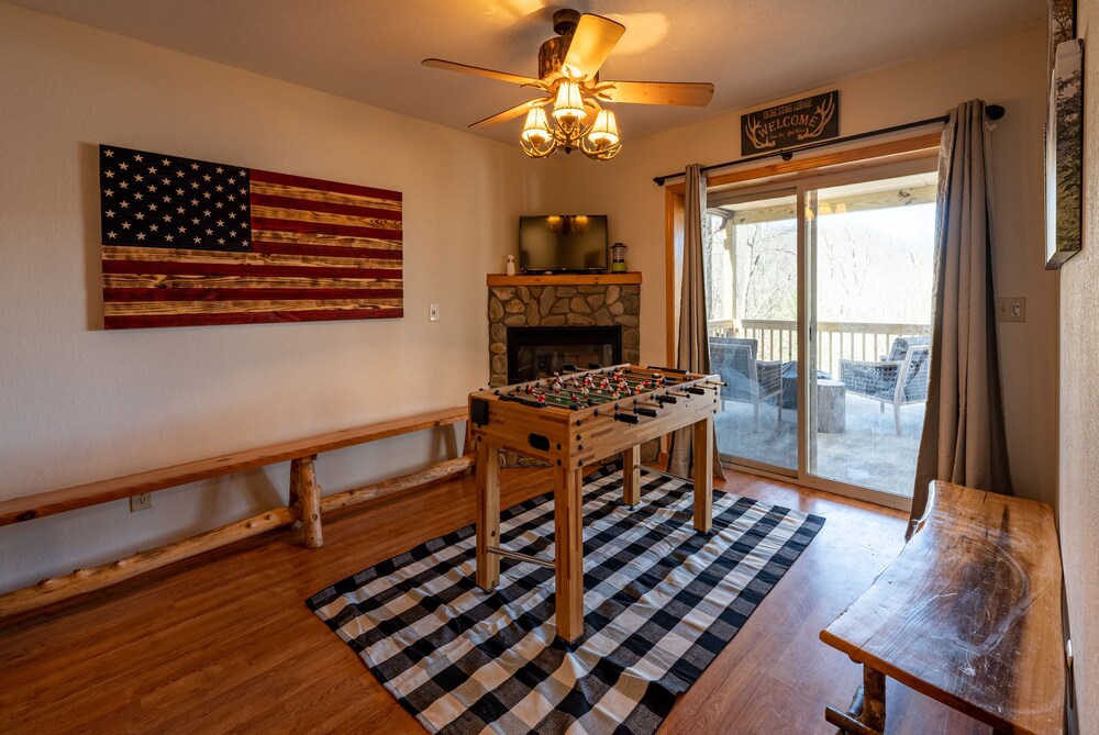 stayNantahala - Smoky Mountain Cabins