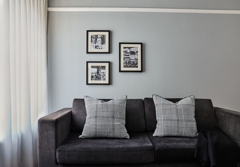 Potts Point Vacations - No9 Springfield - Property Image 8