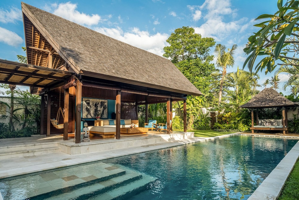 Saba Villa