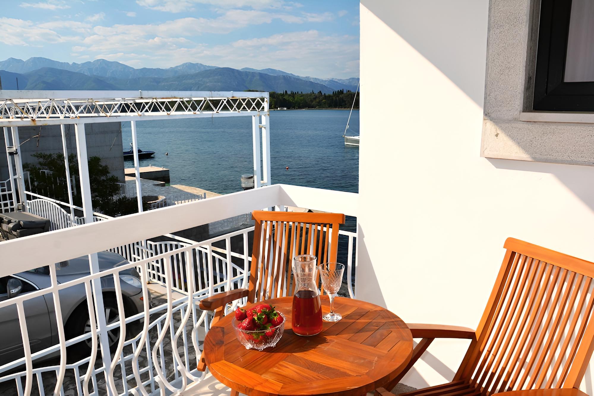 Aparthotel Villa Lav