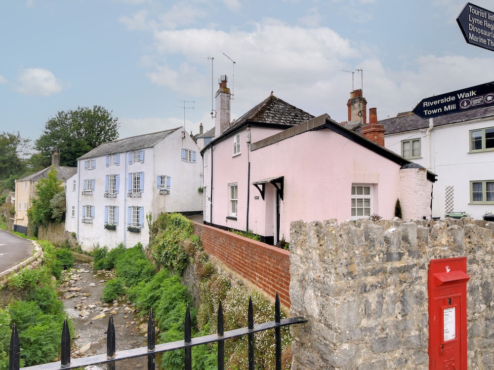 30 Sherborne Lane