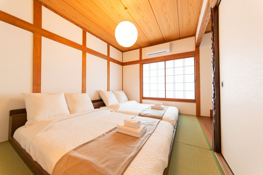 Villa Tengachaya-Nishi