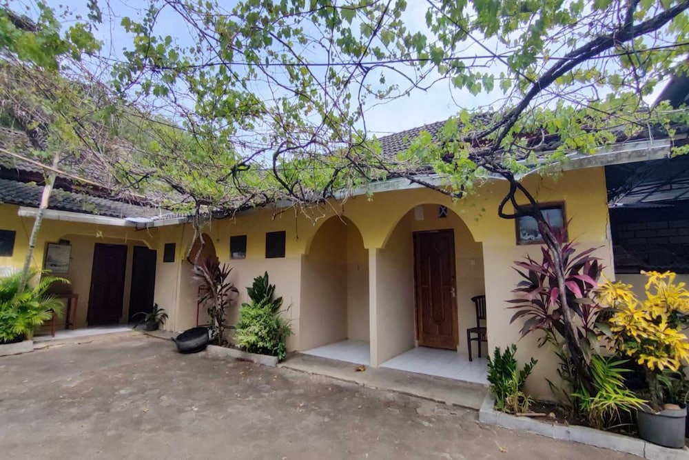 OYO 95108 Nareswari Homestay Syariah