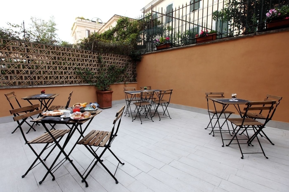 Suite Maggiore