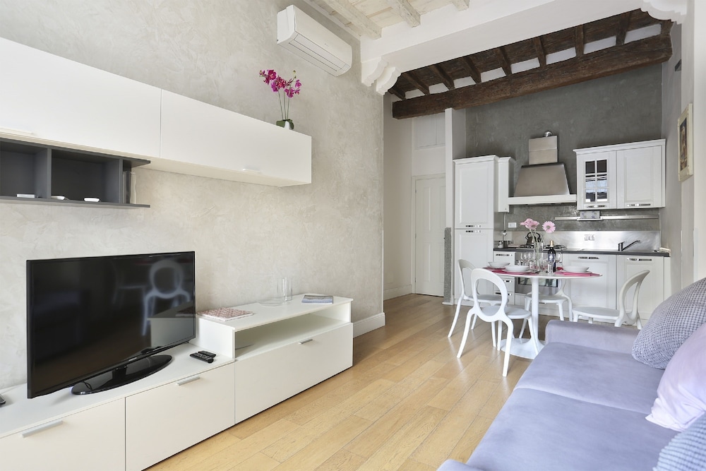 Ginori Apartment