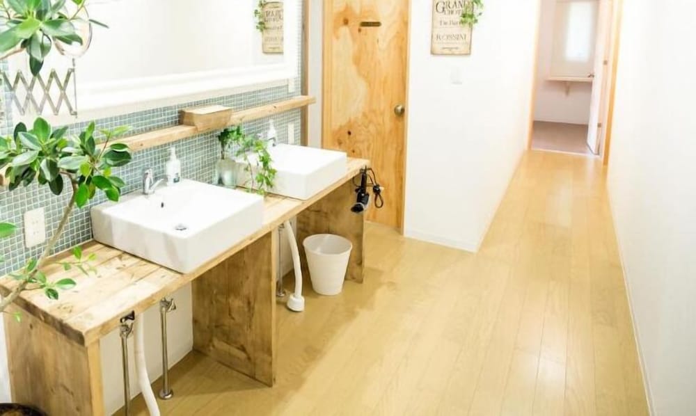 IZA Enoshima Guesthouse&Bar - Hostel