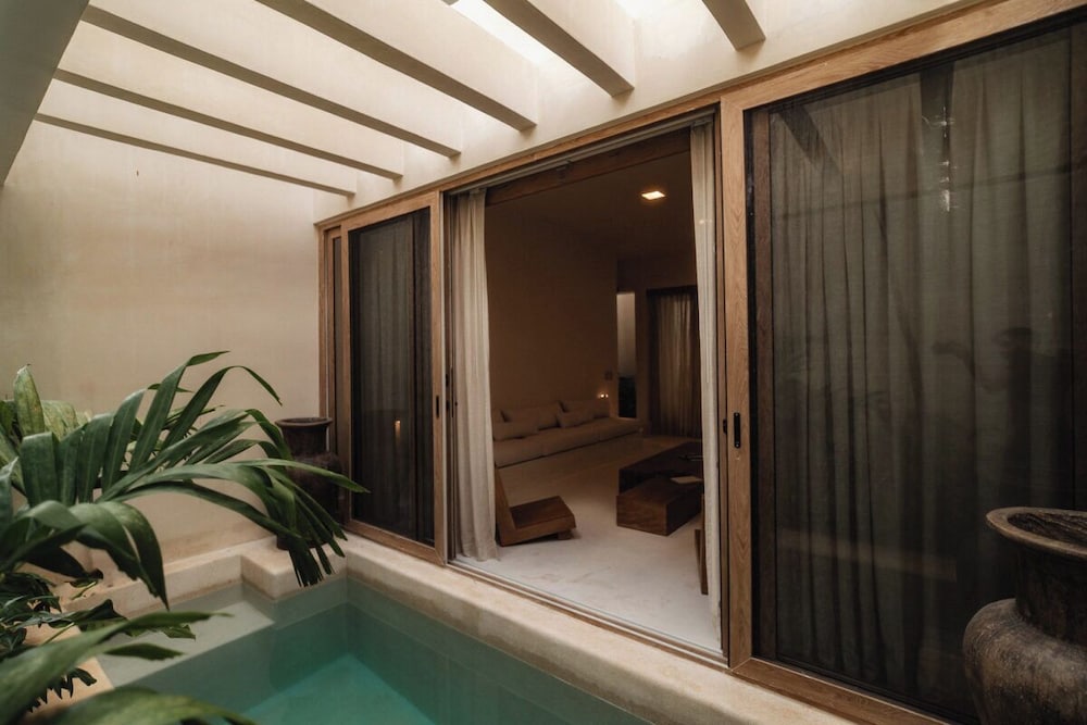 Casa Leela - M11