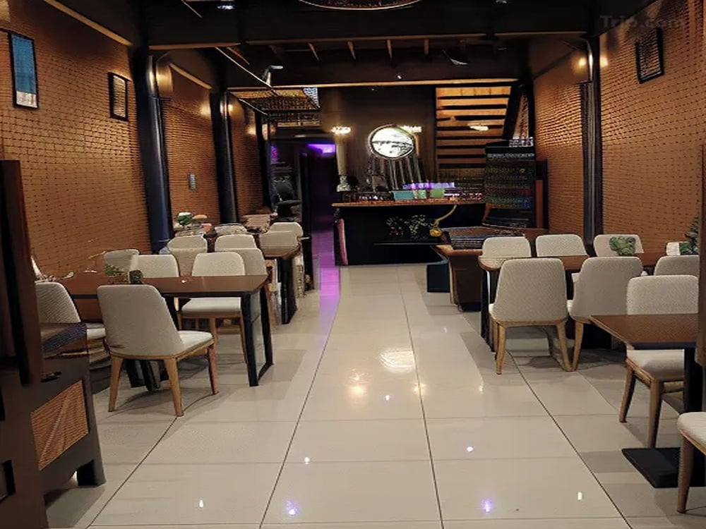 Deva Hostel & Relax Pool