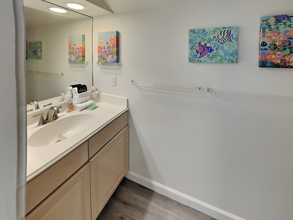 Beachfront Dolphin by Ryson Vacation Rentals