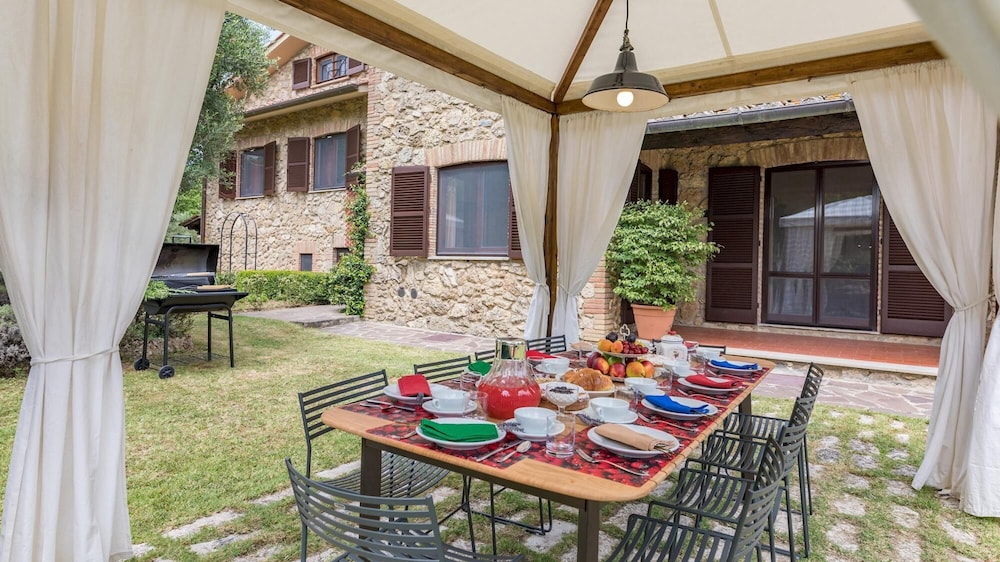 Villa Il Cedro 10 1 photo 3
