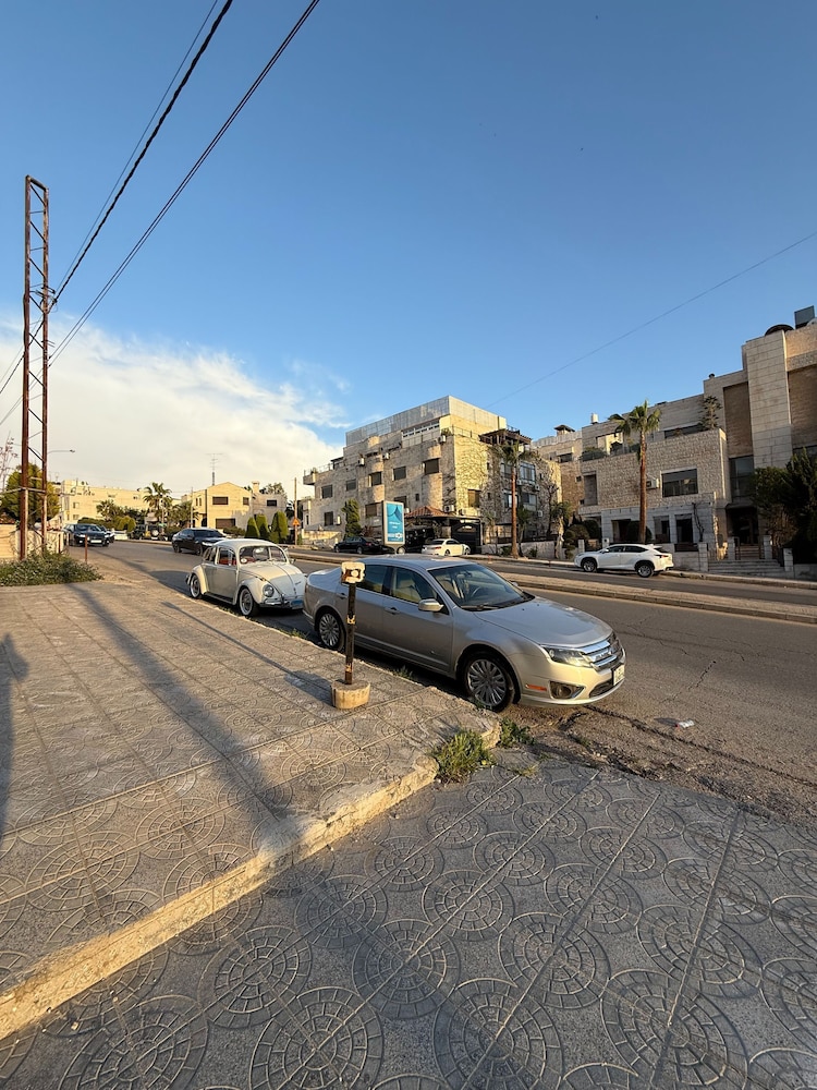 Charming Amman Apartment for Rent - Entire House