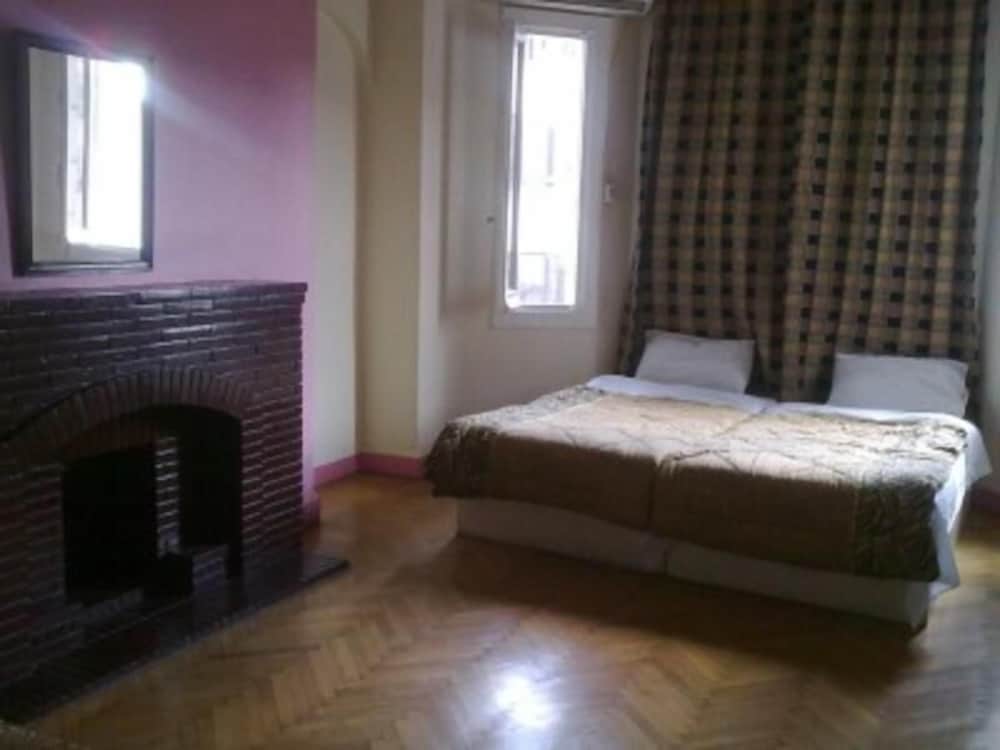 Meramees Hostel