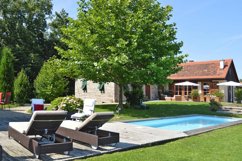 Chalet in Styria With Pool & Panoramic Views