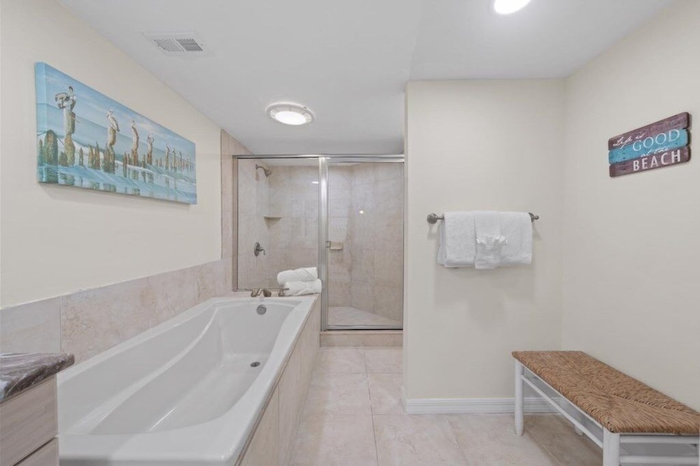Pointe Santo A24 3 Bedroom Condo