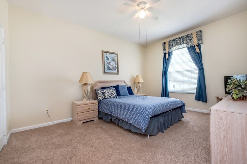 Windsor Palms 3 Bed Condo 2 Minutes Walk To Clubh 3 Bedroom Condo by Redawning