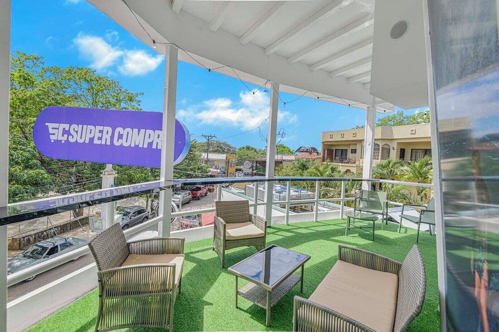 Surfo House