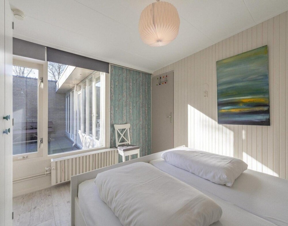 Nice Bungalow Near Beach for 5 Guest