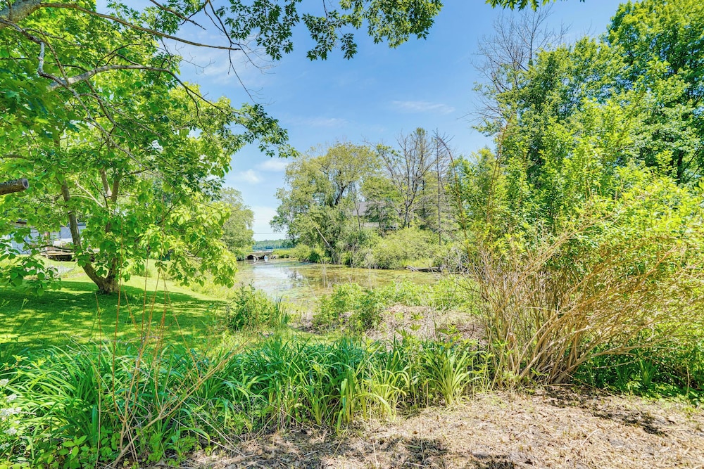 Family-friendly Richmond Cottage w/ Private Yard