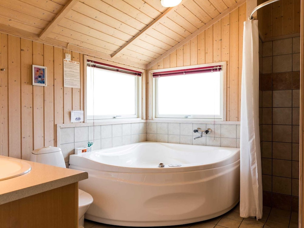 6 Person Holiday Home in Hvide Sande view 3