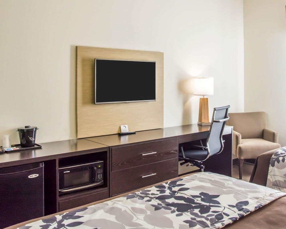 Sleep Inn & Suites Parkersburg - Mineral Wells